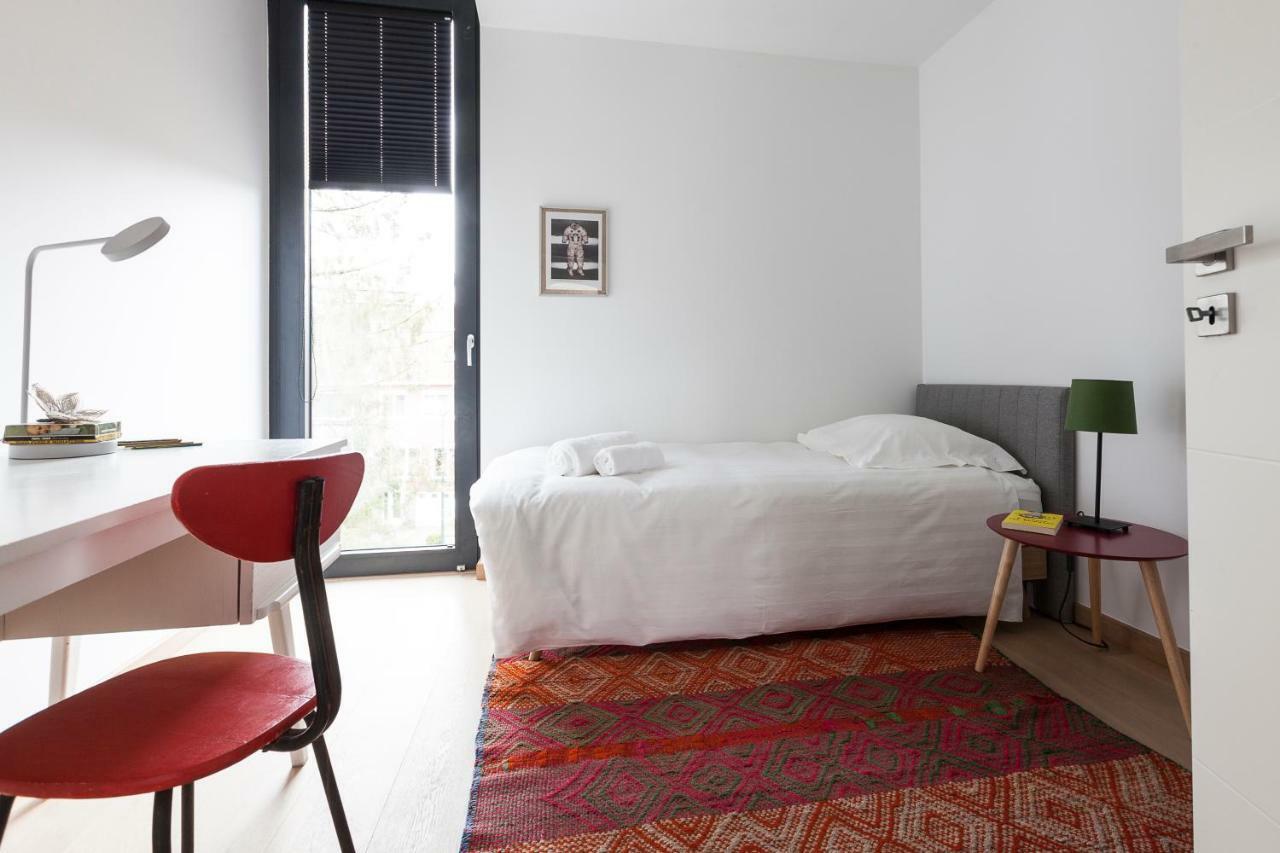 Stylish Smarthome Apartments - Uccle Brussel Bagian luar foto